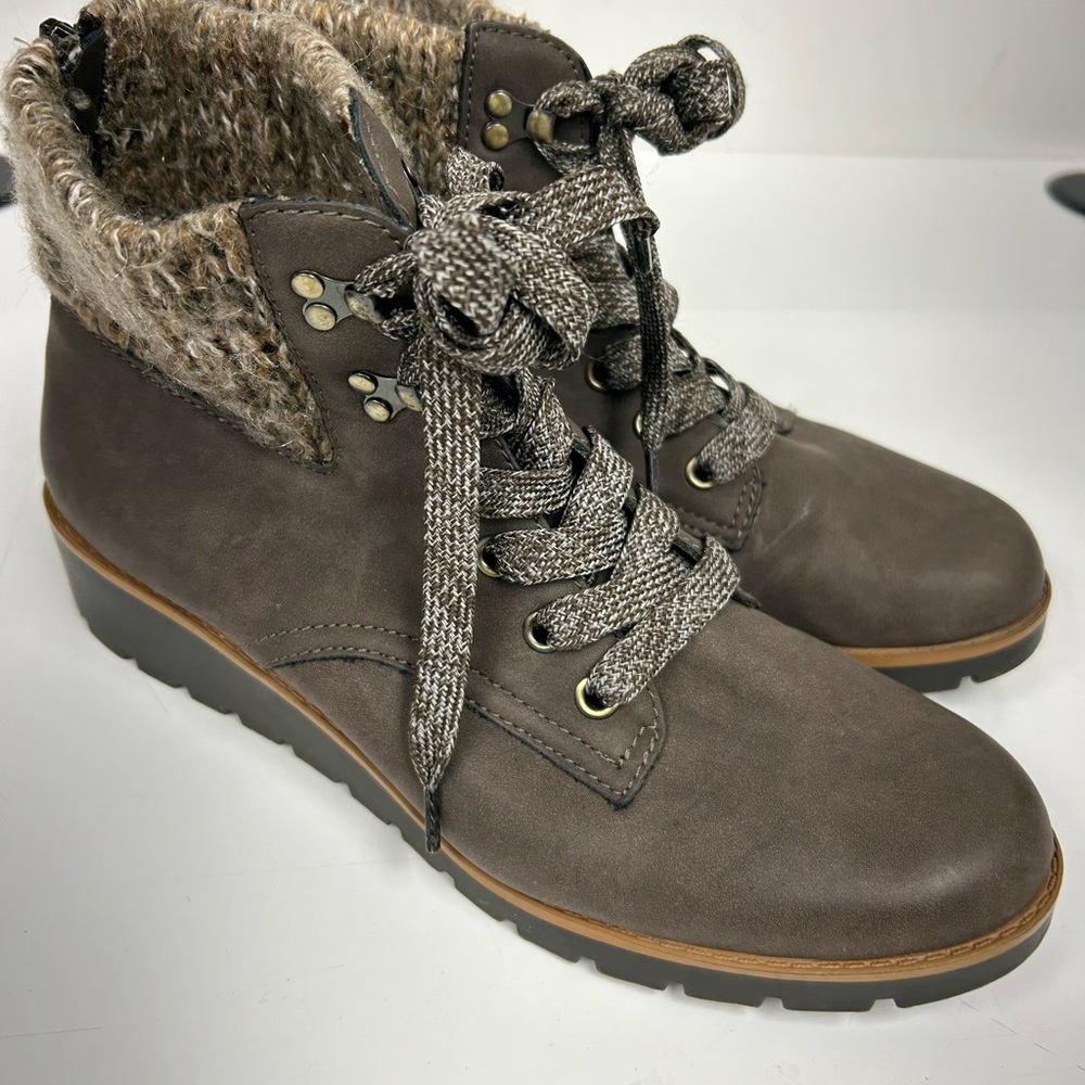 Adrienne Vittadini Brown Combat Boots - Picture 4 of 6
